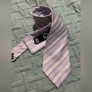 Brand Q Men’s Purple Necktie And Hankie NWT